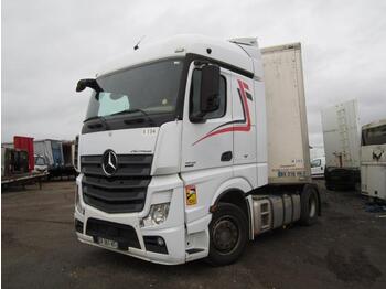 Tractor unit MERCEDES-BENZ Actros 1845