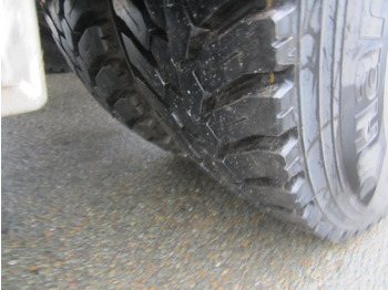 Tractor unit Renault Premium Lander 410 DXI: picture 5