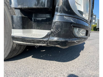 Tractor unit DAF XF 530: picture 3