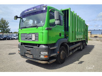 Garbage truck MAN TGA 26.310