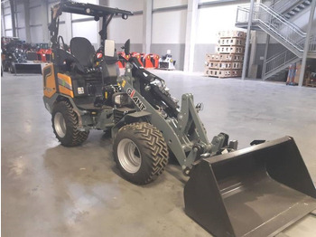 Skid steer loader Giant G 2700 E X-Tra Elektro / electric: picture 4