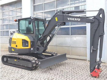 Mini excavator Volvo ECR 58 F: picture 4