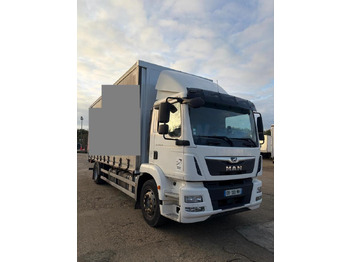 Curtainsider truck MAN TGM 18.290