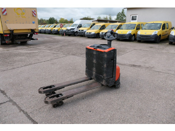 Pallet truck BT