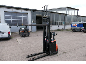 Pallet truck BT