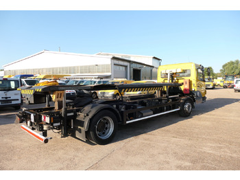 Container transporter/ Swap body truck MERCEDES-BENZ