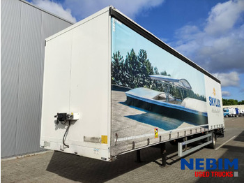 Curtainsider semi-trailer