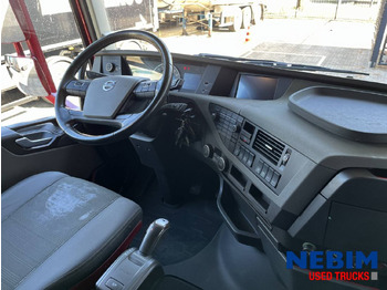 Tractor unit Volvo FH 460 4x2 LNG - MA - Chassis Code: picture 4 Tractor unit Volvo FH 460 4x2 LNG - MA - Chassis Code: picture 4