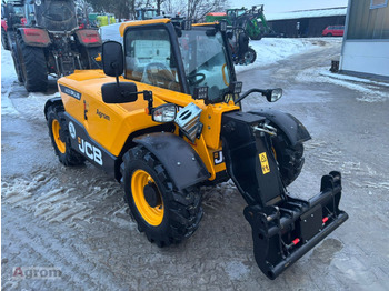 Telescopic handler JCB