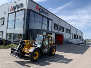 Telescopic handler JCB