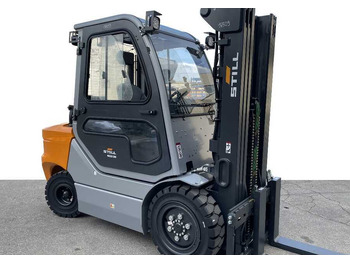 Diesel forklift STILL