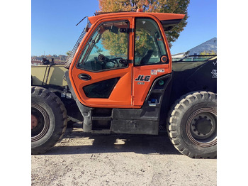 Telescopic wheel loader JLG