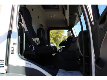 Leasing of Mercedes-Benz Antos 1830 E6 Koffer 7,7m   LBW   Rolltor Mercedes-Benz Antos 1830 E6 Koffer 7,7m   LBW   Rolltor: picture 5