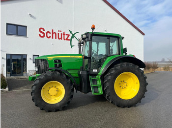 Farm tractor JOHN DEERE 6830