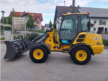 Compact loader VOLVO