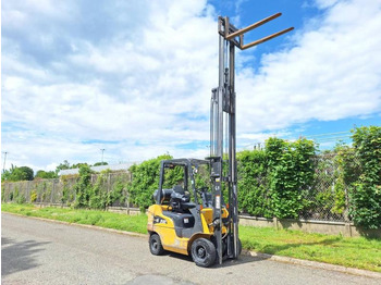 Leasing of Caterpillar GP20CN Caterpillar GP20CN: picture 4 Leasing of Caterpillar GP20CN Caterpillar GP20CN: picture 4