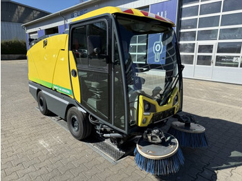 Road sweeper JOHNSTON