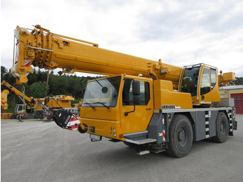 All terrain crane LIEBHERR LTM 1040-2.1