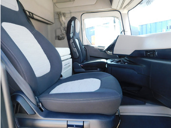 Tractor unit Ford F max 4x2 scab e6 12s2620: picture 5