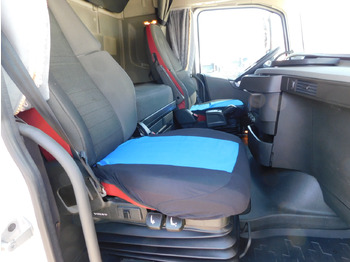 Tractor unit Volvo Fh: picture 5