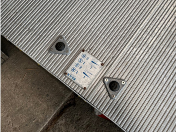 Tail lift BC2000S4 Ladebordwand BC2000S4 Ladebordwand, Ex-Schweizer Armee: picture 5 Tail lift BC2000S4 Ladebordwand BC2000S4 Ladebordwand, Ex-Schweizer Armee: picture 5