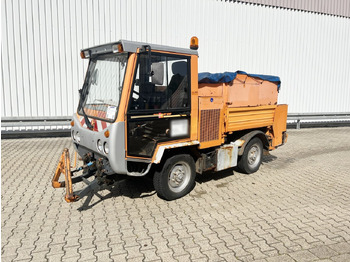 Municipal tractor