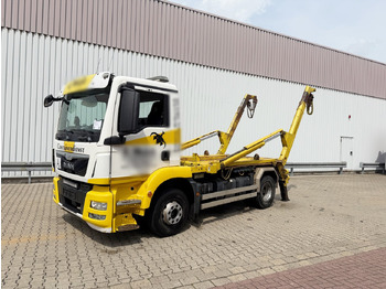 Skip loader truck MAN TGM 15.250