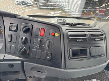 Cab chassis truck, Crane truck Mercedes-Benz Atego 1023 A 4x4 mit Unfallschaden! Atego 1023 A 4x4, Einzelbereifung, Heckkran Palfinger PK4501-B, Funk, UNFALLSCHADEN!: picture 4
