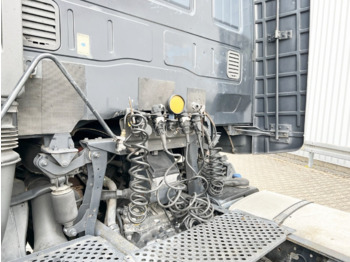 Tractor unit Stralis AS440S42 4x2 Stralis AS440S42 4x2, Retarder: picture 3 Tractor unit Stralis AS440S42 4x2 Stralis AS440S42 4x2, Retarder: picture 3