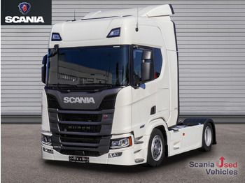Tractor unit SCANIA R 460