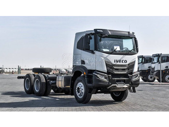 Cab chassis truck IVECO T-WAY Chassis  6×4 AT380T47H WHEELBASE 4500 MY24: picture 3