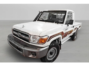 Pickup truck TOYOTA Land Cruiser