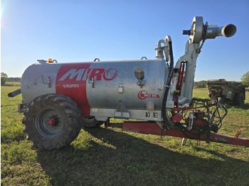 Slurry tanker