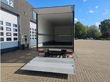 Box truck MAN TGL 8.220: picture 5