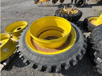 Wheels and tires ALLIANCE