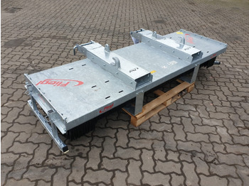 New Mower Fliegl Kehrbesen Löwe 2,50m*: picture 4