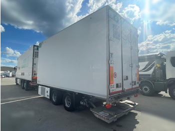 Refrigerator trailer