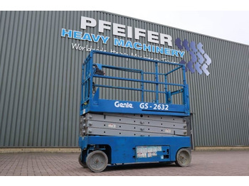 Scissor lift GENIE