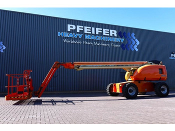 Telescopic boom JLG