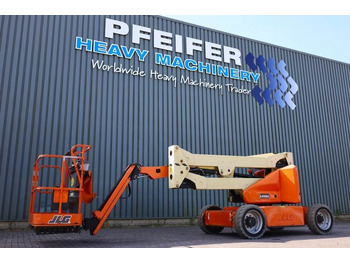 Articulated boom JLG E450AJ