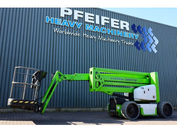 Articulated boom NIFTYLIFT