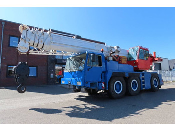 All terrain crane LIEBHERR LTM 1050/1
