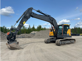 Excavator VOLVO ECR235EL