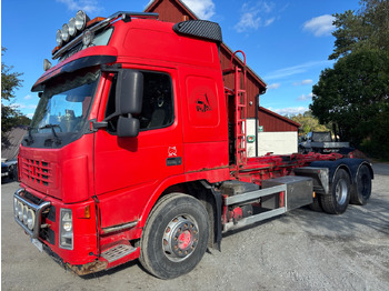 Hook lift truck VOLVO FM 440