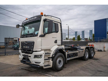 Hook lift truck MAN TGS 26.430