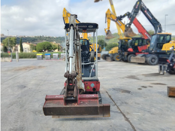 Mini excavator TAKEUCHI TB215R EASY: picture 4