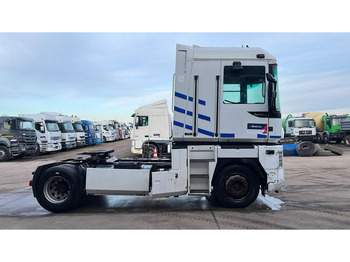 Tractor unit Renault AE 440 Magnum E-tech (BOITE MANUELLE / MANUAL GEARBOX): picture 3