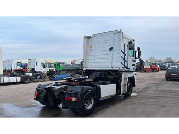Tractor unit Renault AE 440 Magnum E-tech (BOITE MANUELLE / MANUAL GEARBOX): picture 4
