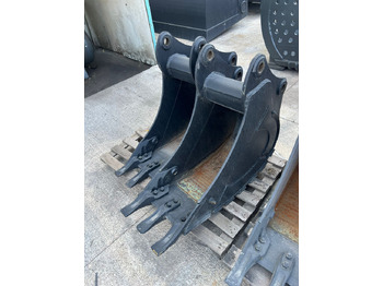 Excavator bucket for Backhoe loader Hidromek HMK102 Bucket: picture 3 Excavator bucket for Backhoe loader Hidromek HMK102 Bucket: picture 3