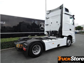 Tractor unit Mercedes-Benz Actros 1845 LS: picture 4